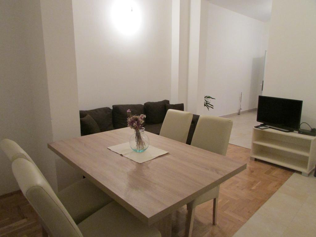 Apartmani I Sobe Grga 스타리그라드 파클레니차 객실 사진